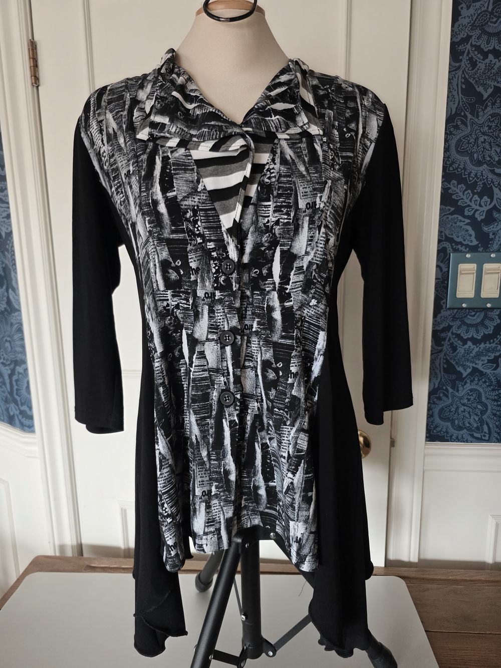 Joseph Ribkoff Black and White Mixed-Print Button Tunic